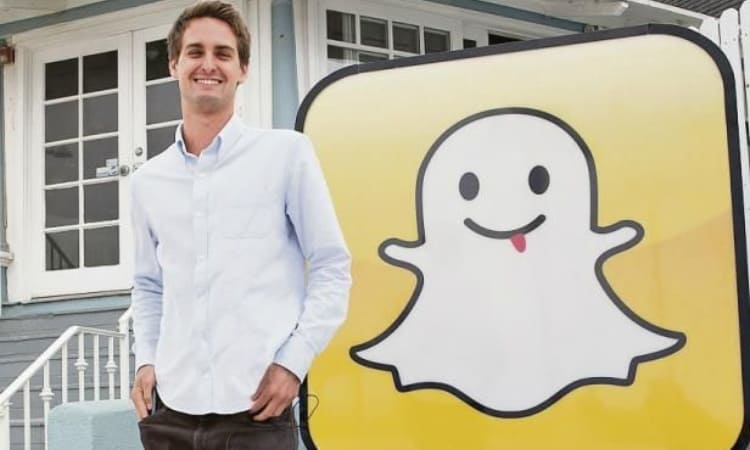 What Does Snapchat Sexting Mean? All You Need to Know