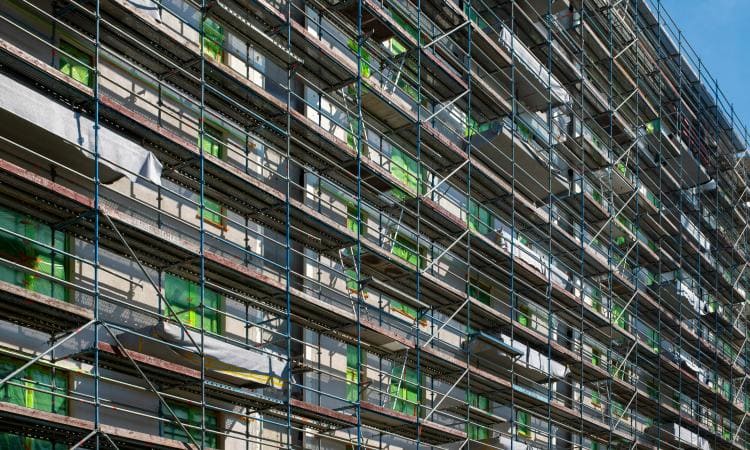 Advantages Of Using Plastic Sheets In Everyday Construction